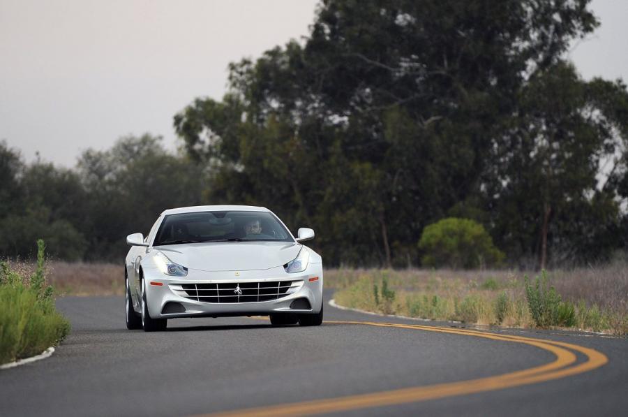  Ferrari FF 2013 года  (фото 56 из 69)